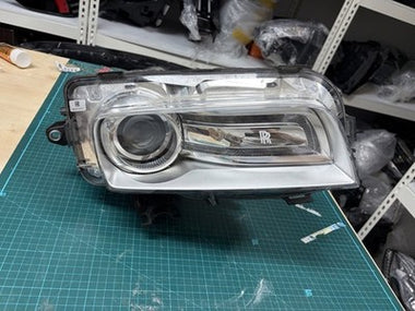 Rolls-Royce Ghost Wraith Dawn RR5 RR6 Right Passenger Headlight OEM 7349998