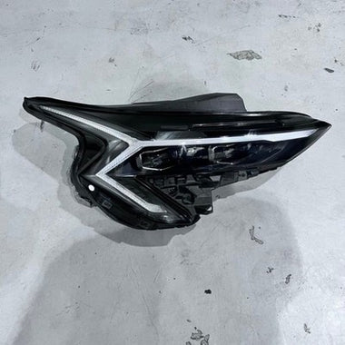 NICE! OEM 2025 2026 KIA K5 LED HEADLIGHT RIGHT RH REFLECTOR 92102-L2550