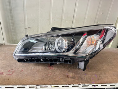 2015-2019 Hyundai Sonata Left Driver HID Xenon LED Headlight OEM 92101-C1300