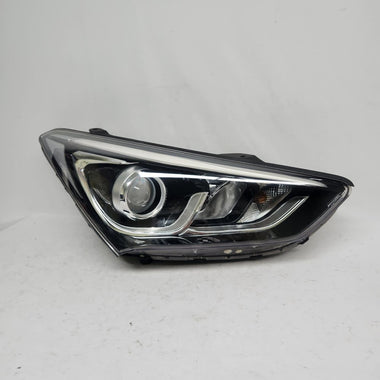 2019-2023 Hyundai Santa Fe Right Passenger Xenon HID Headlight OEM 92102-2W000