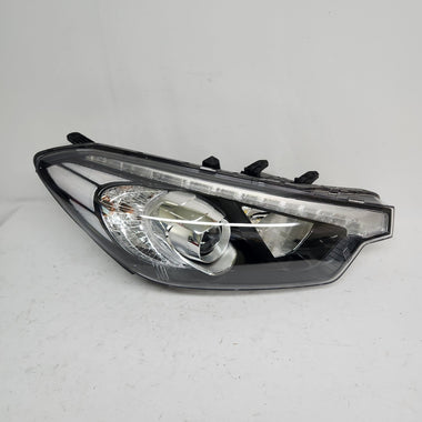 Kia K3 Forte Right Passenger LED Headlight Assembly OEM 92102-A7000