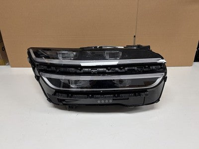 2021-2024 Genesis GV70 Right Passenger LED Headlight OEM 92102-AR000 Damaged