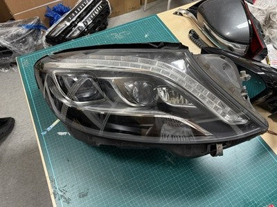 2014-2017 Mercedes S-Class W222 Right Passenger LED Headlight OEM A2228207461
