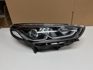2018-2019 Hyundai Sonata LF Right Passenger Headlight Assembly OEM 92102-C2500