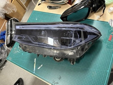 2017-2020 BMW 5 Series G30 Left Driver Adaptive LED Headlight OEM 8499121