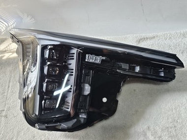 2024-2026 Kia Sorento Right Passenger Full LED Headlight OEM 92102-P2600