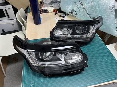 2013â2017 Land Rover Range Rover L405 OEM Adaptive Xenon HID Headlight Pair Set