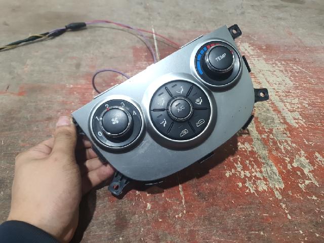 Heater AC Control Switch