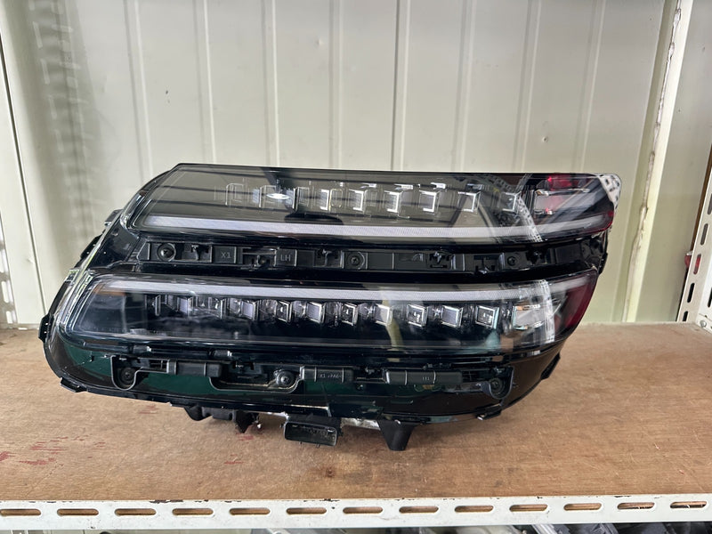 2025-2026 Genesis GV80 PE Left Driver Full LED Headlight OEM 92101-T6500