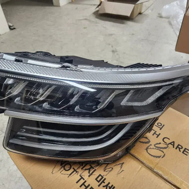 2021-2024 Kia Seltos SP2 Left Driver LED Headlight OEM 92101-Q5200 Q5220
