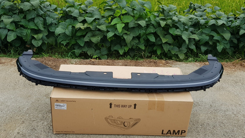 2024 2025 2026 Hyundai Kona Front Center Full LED DRL Light OEM 92209-BE000