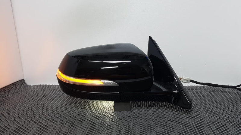 2015-2016 Hyundai Genesis Sedan Right Passenger Side Mirror OEM 87620-B1000