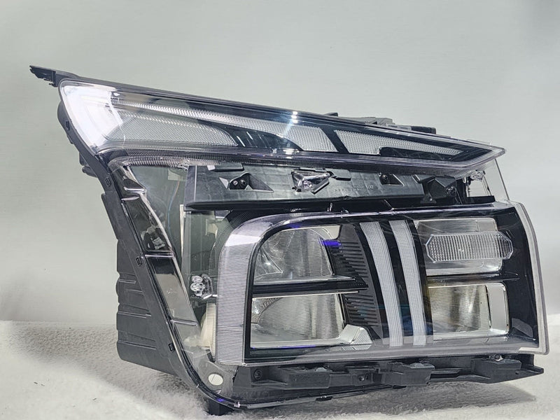 2021-2023 Hyundai Santa Fe Right Passenger Full LED Headlight OEM 92102-S1500