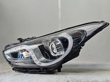 2011-2019 Hyundai i40 Left Driver HID Headlight OEM 92101-3Z180
