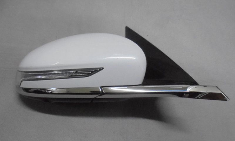 2019-2024 Genesis G70 Right Passenger Side Mirror Camera Puddle Lamp OEM