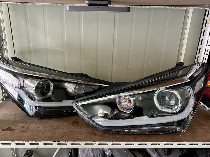 2016-2018 Hyundai Santa Fe XL HID Xenon Headlight Assembly PAIR OEM