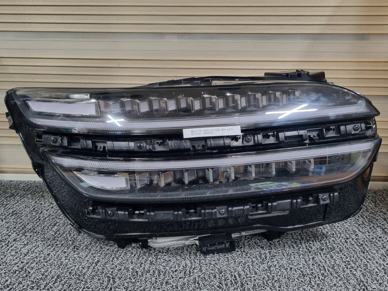 2025-2026 Genesis GV70 Right Passenger Full LED Headlight OEM 92102-AR510