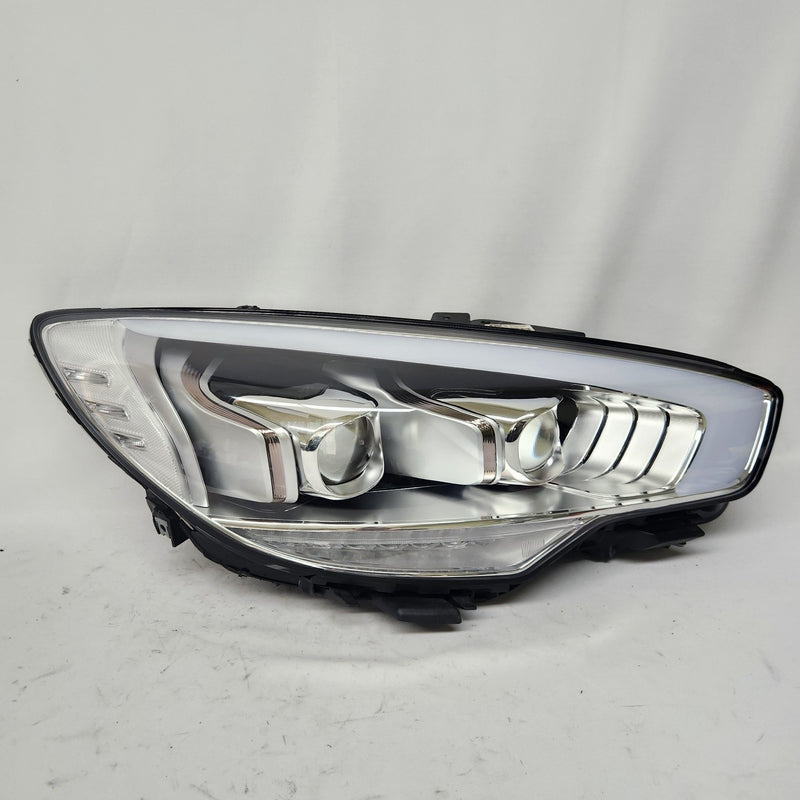 Kia K900 Right Passenger HID Xenon Headlight Assembly OEM 92102-3T400