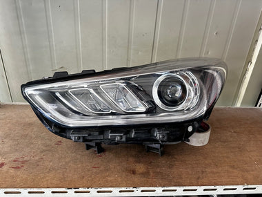 2017-2019 Genesis G90 Left Driver HID Bi-Xenon Headlight OEM 92101-D2000