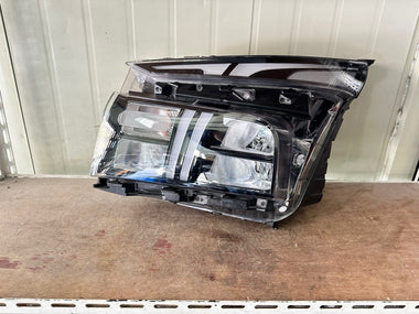 2020-2023 Hyundai Santa Fe Left Driver LED Headlight OEM 92101-S1501