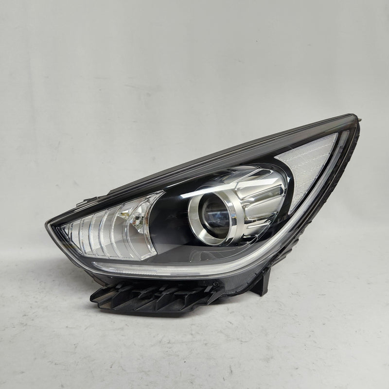 Kia Niro Left Driver Halogen Headlight Assembly OEM 92101-G5000
