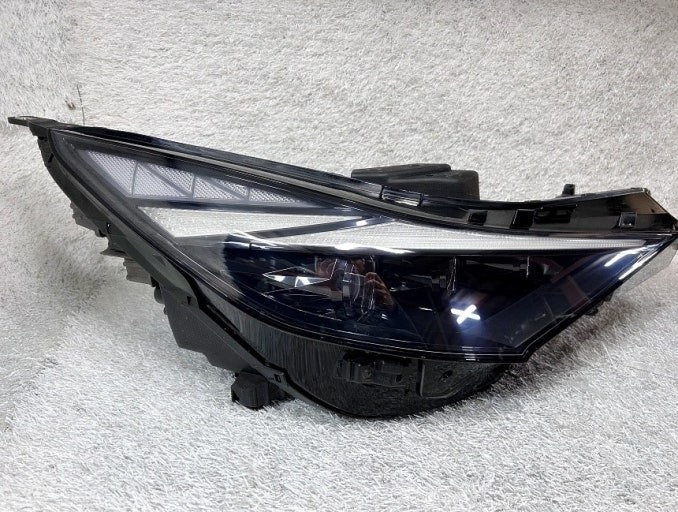 2021-2023 Hyundai Elantra CN7 Right Passenger Full LED Headlight OEM 92102-AA200