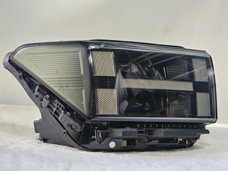 2024-2025 Hyundai Santa Fe MX5 Right Passenger LED Headlight OEM