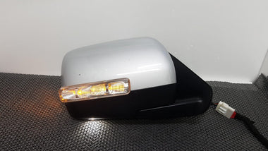 2017-2020 Kia Mohave Borrego Right Passenger Side Mirror OEM 87620-2JAG04SS