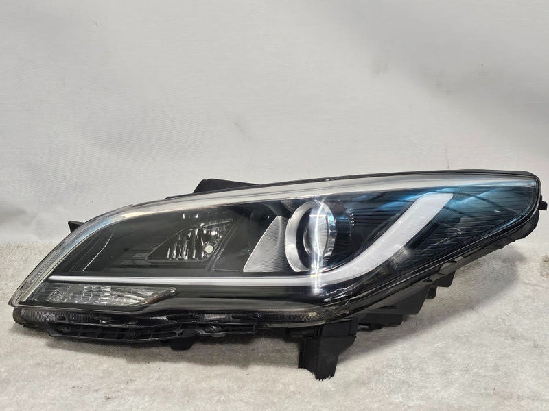 2015-2019 Hyundai Sonata Left Driver Xenon HID Headlight OEM 92101-E6100